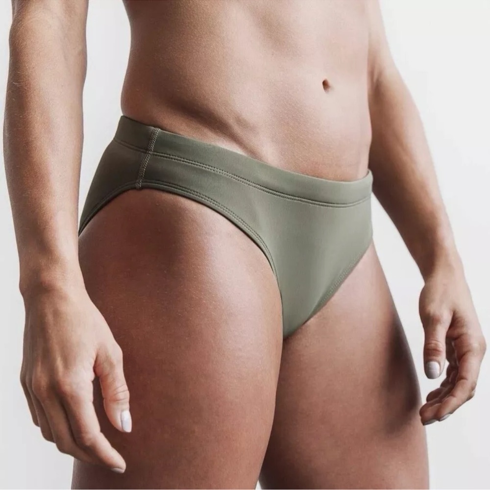 NWT NOBULL Women’s Swim Bikini Bottom - Medium - Army Green